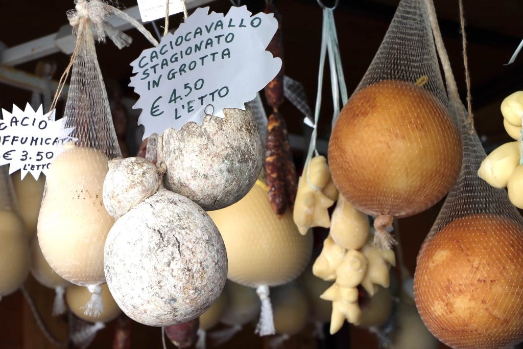 Verschillende soorten Caciocavallo