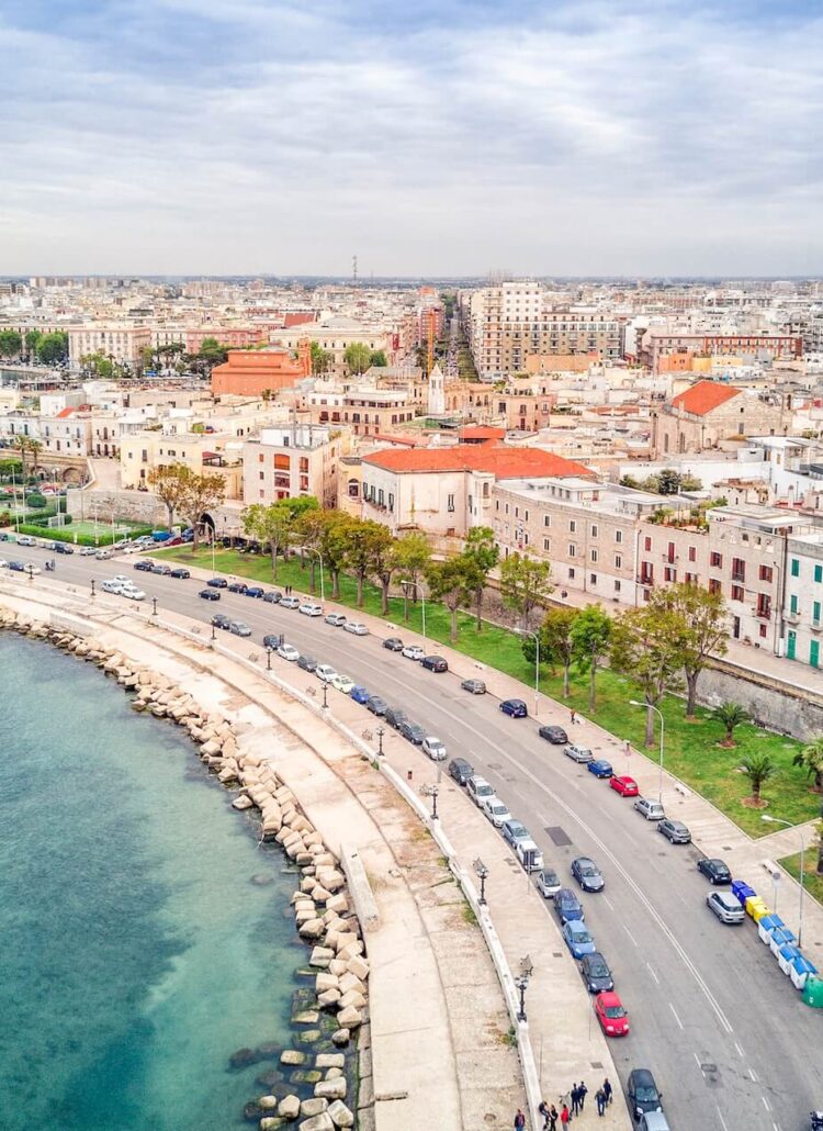 Auto huren in Bari Puglia | Auto huur Bari tips | goedkoop auto huren Bari | Budget auto huren Bari