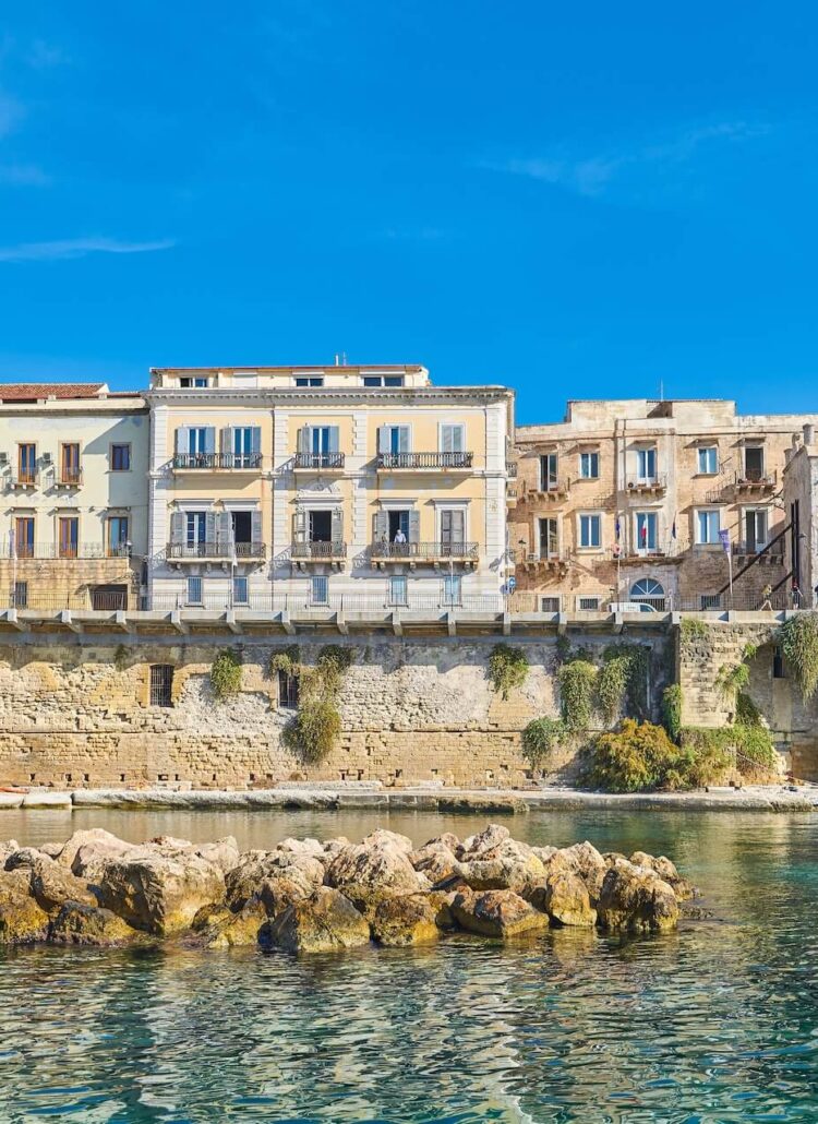 Taranto is een intrigerende stad aan de Ionische kust van Puglia